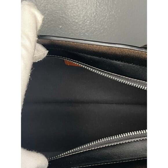 Coach Runway Edition Empire 34 - Picture 11 of 12